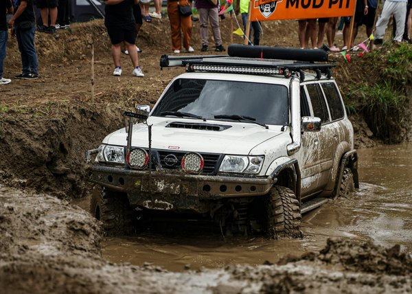 Comment les entreprises s'adaptent à la demande croissante de véhicules écologiques
